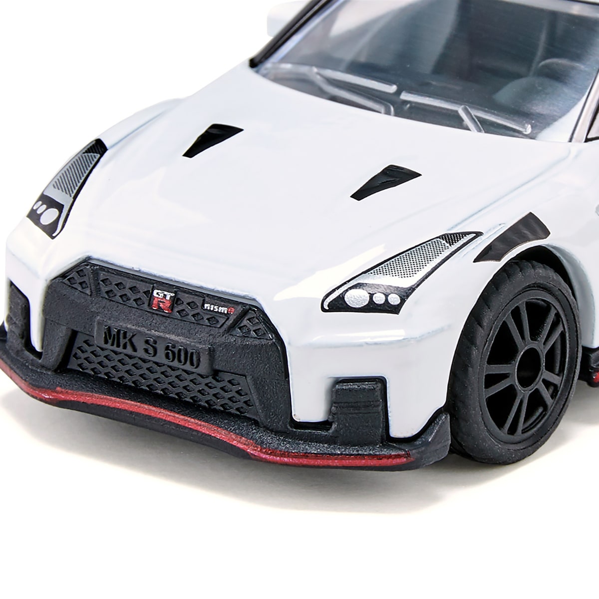 日産GT-R ニスモ: ｜教育・保育関係者向けサイトPLAYSCAPE｜ボーネルンド
